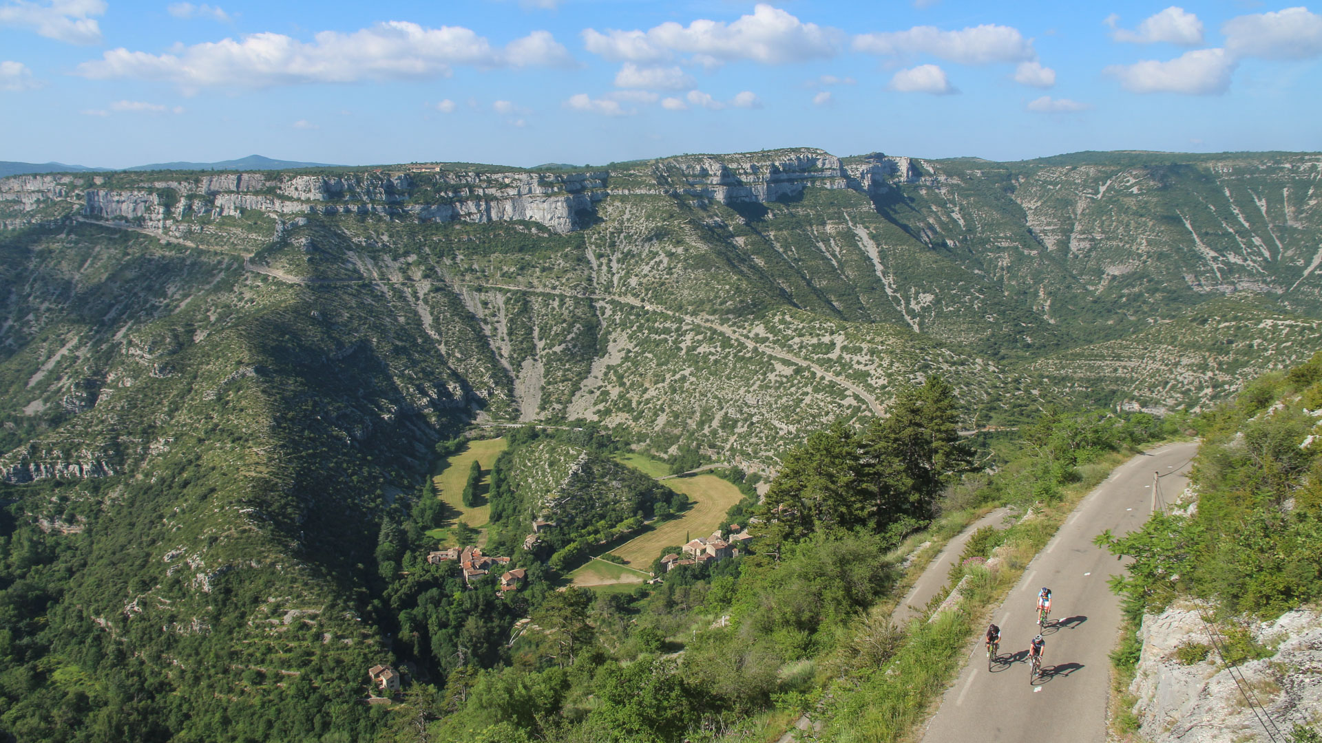 Schluchtstrassen in den Causses