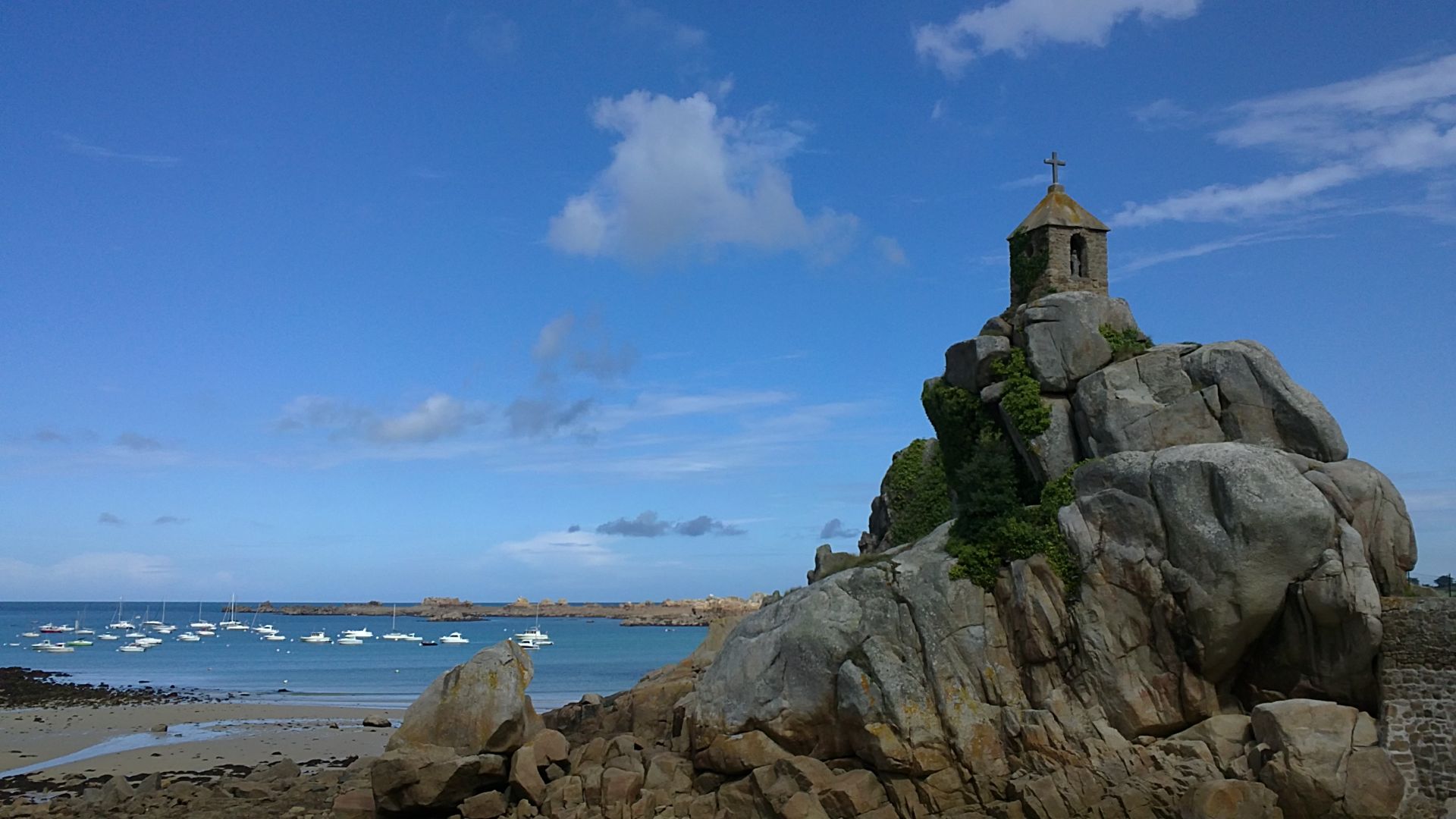 Erleben Sie die Granitküsten der Bretagne mit dem Rennrad