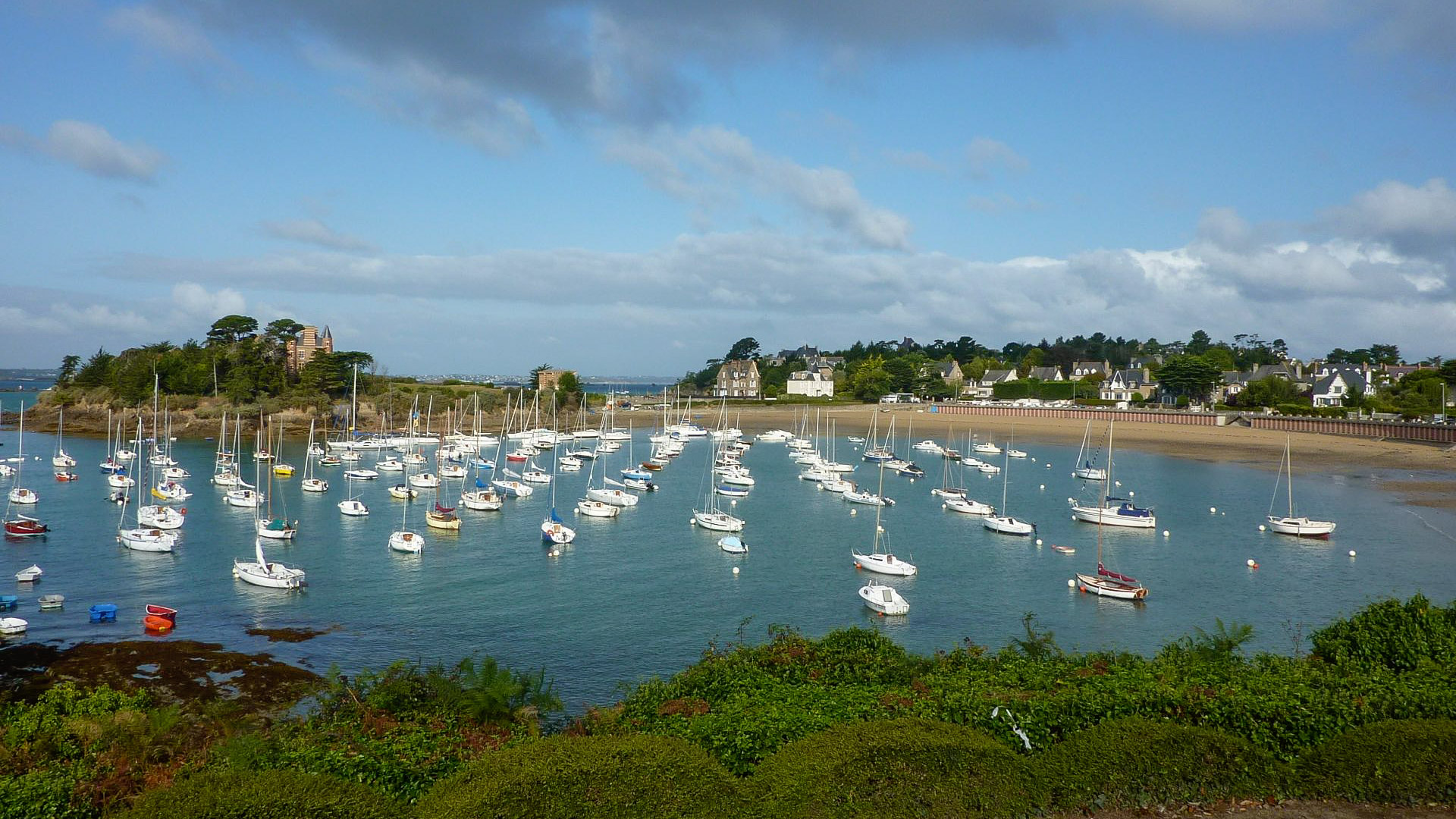 Fischerd¨örfer und historïsche Häfen der Bretagne